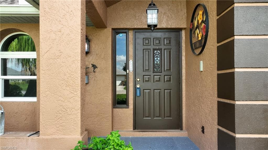 622 Weston RD, LEHIGH ACRES FL 33936-1