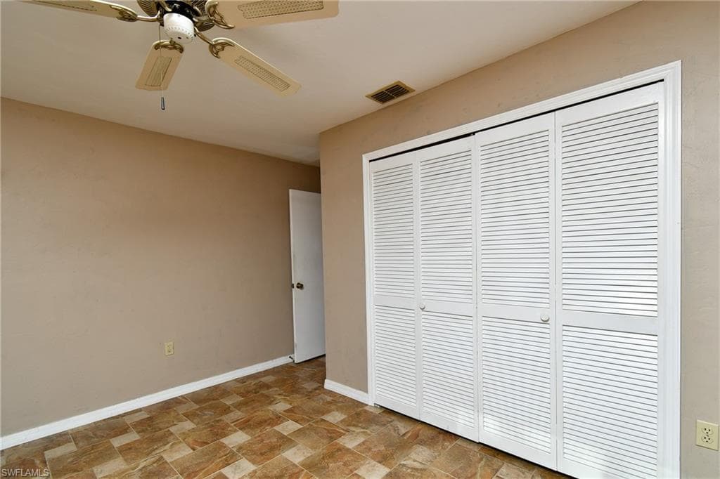 622 Weston RD, LEHIGH ACRES FL 33936-17