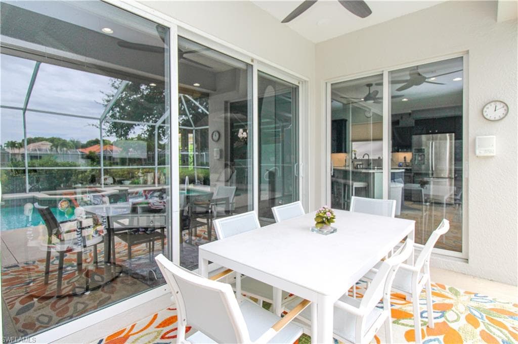 372 Mallory CT, NAPLES FL 34110-42