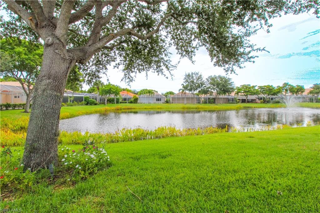 372 Mallory CT, NAPLES FL 34110-47