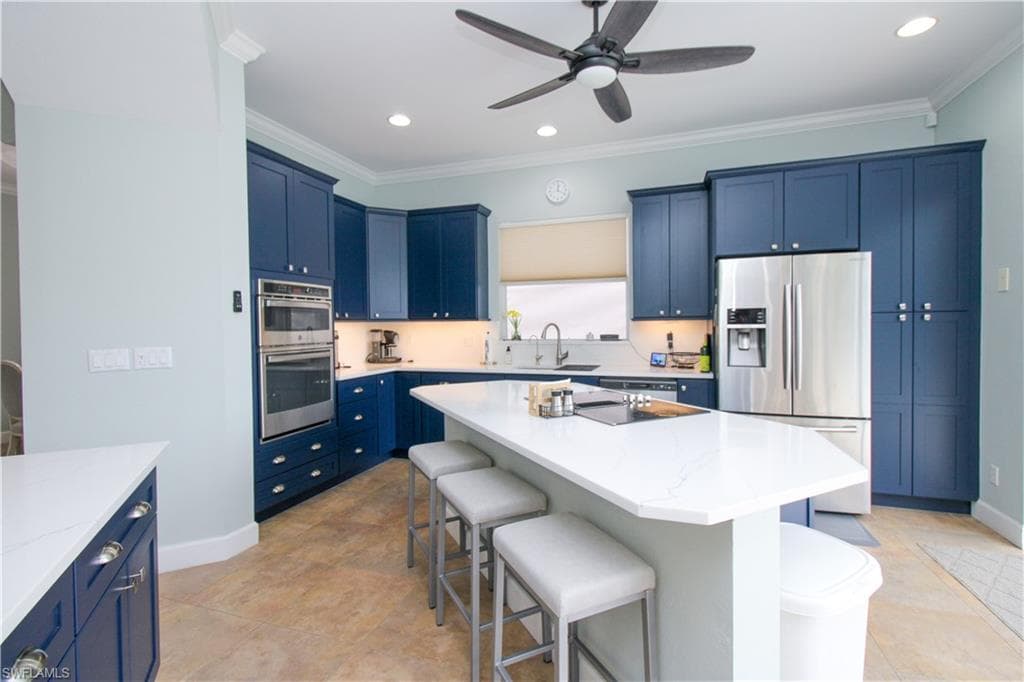 372 Mallory CT, NAPLES FL 34110-10