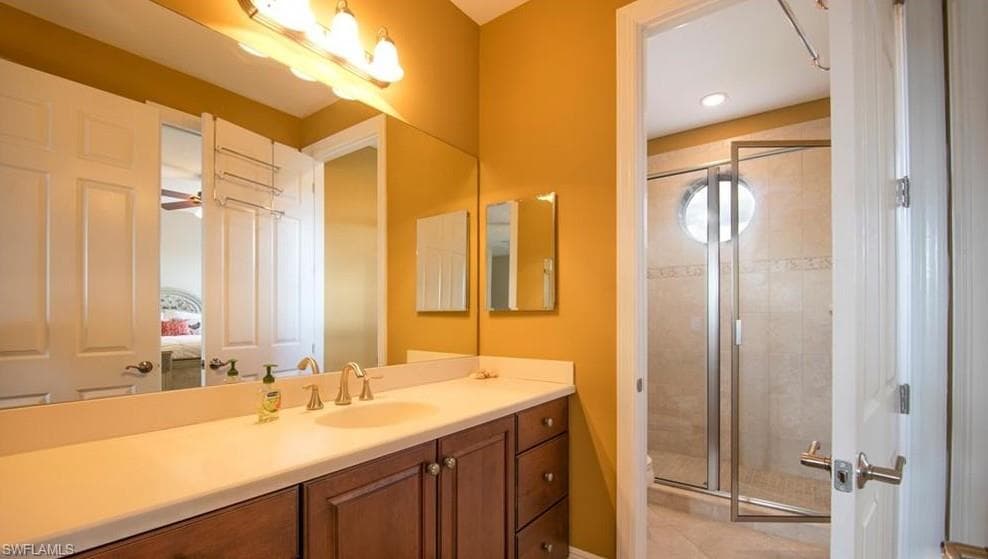 13644 Manchester LN, NAPLES FL 34109-17