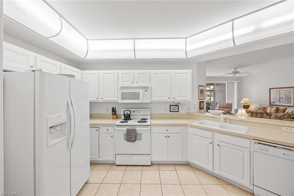 23591 Sandycreek TER # 1006, ESTERO FL 34135-11