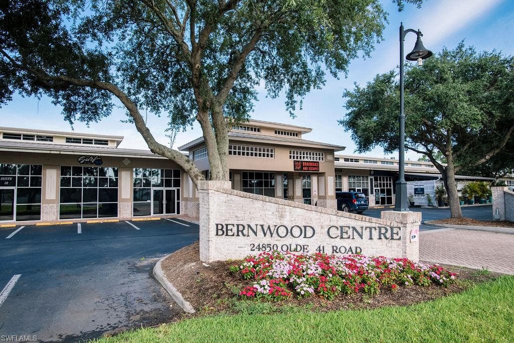 24850 Old 41 RD # 11, BONITA SPRINGS FL 34135-3