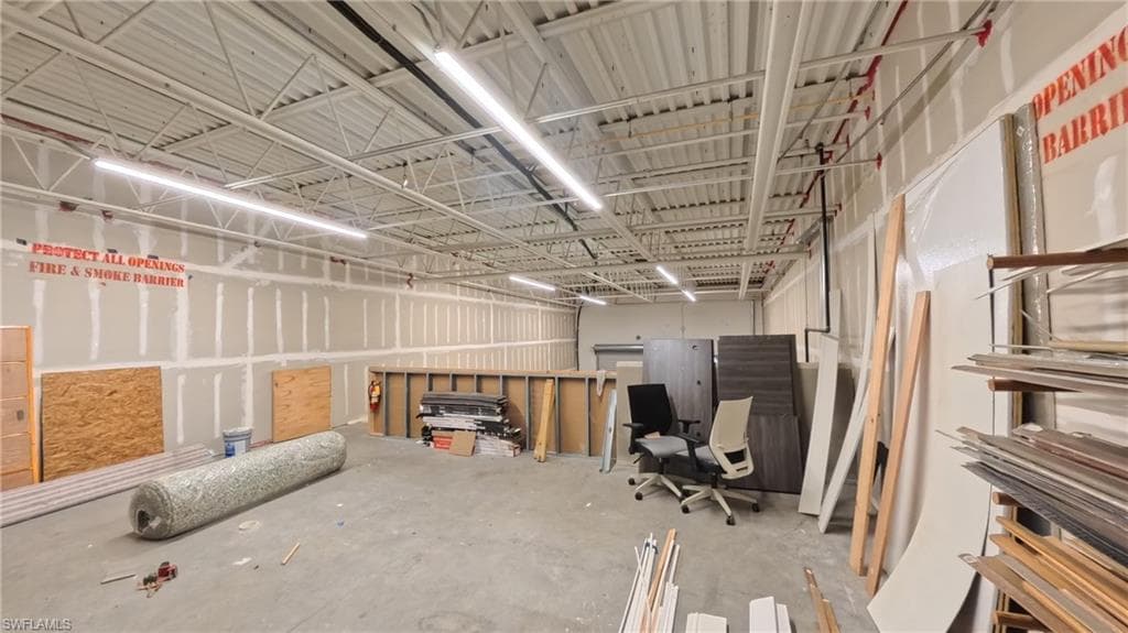 8821 Business Park DR # 406, FORT MYERS FL 33912-16