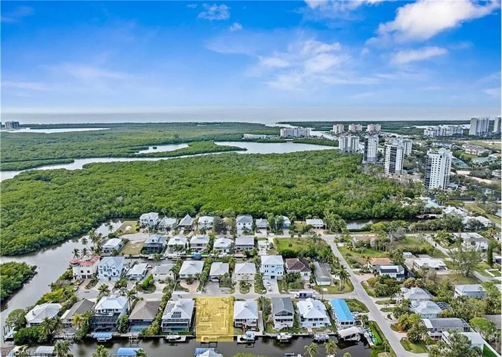 1286 Belaire CT, NAPLES FL 34110-12