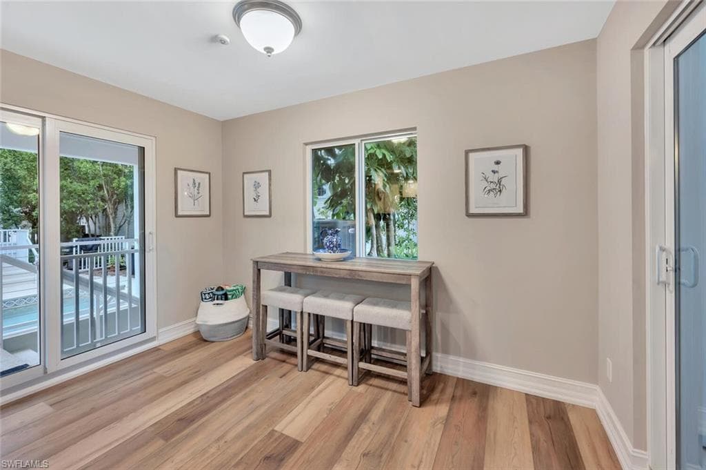 180 6th AVE S # 3, NAPLES FL 34102-15
