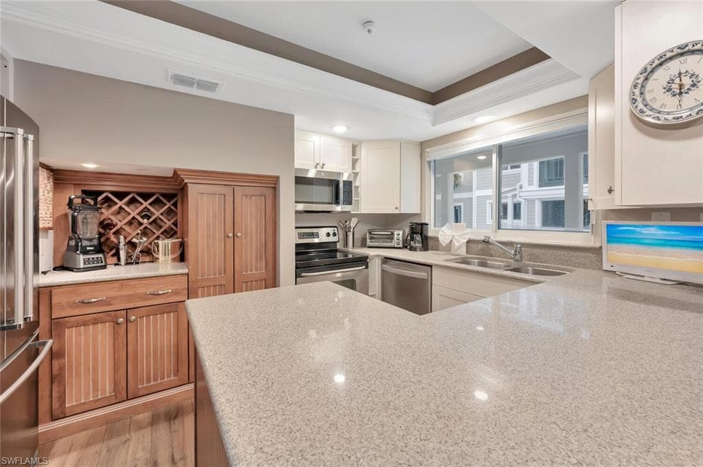 180 6th AVE S # 3, NAPLES FL 34102-11