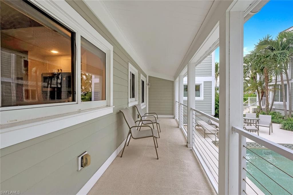 180 6th AVE S # 3, NAPLES FL 34102-25