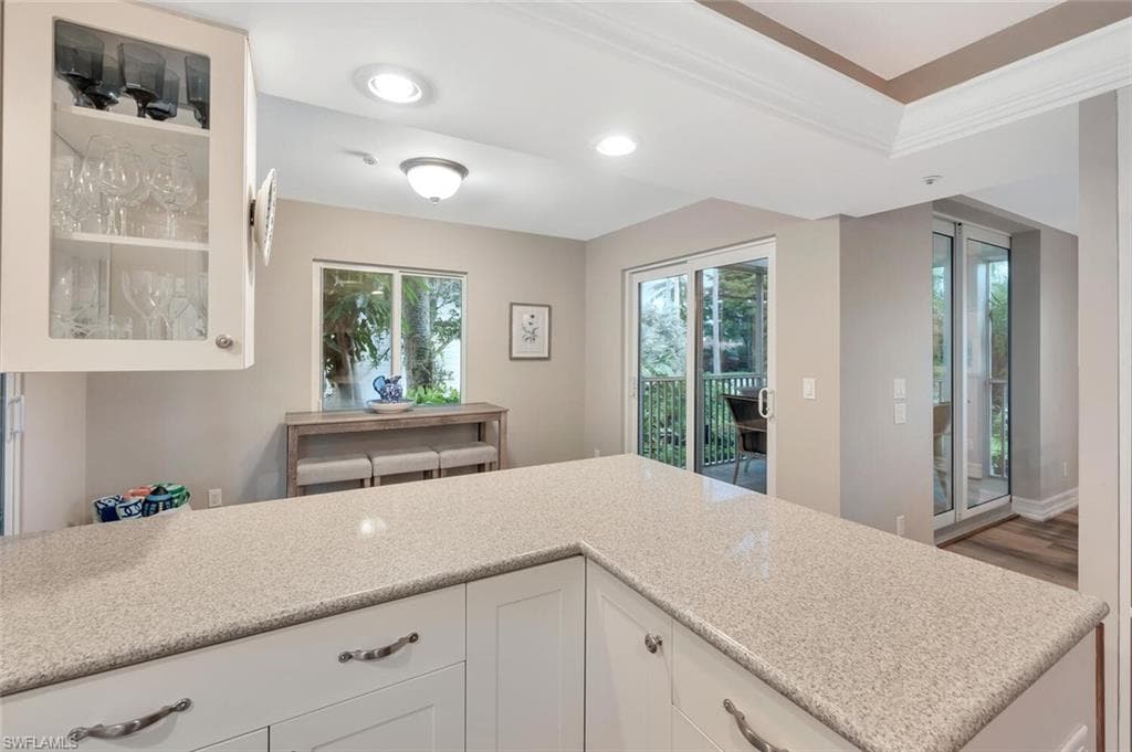 180 6th AVE S # 3, NAPLES FL 34102-13