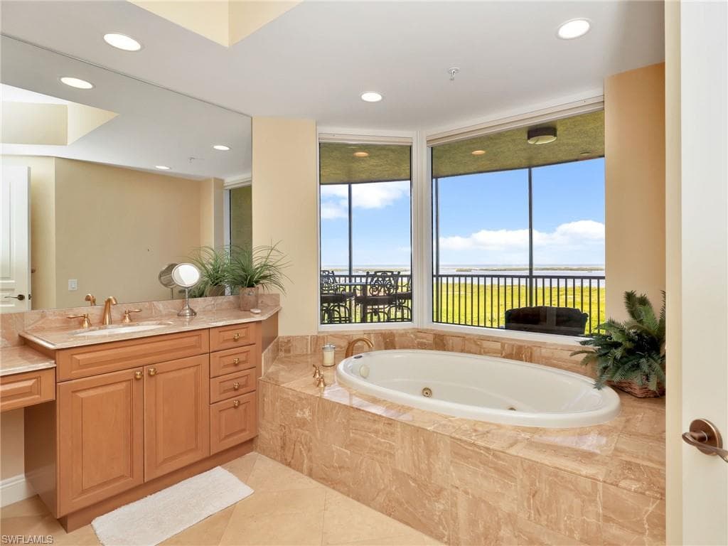 23750 Via Trevi WAY # 1901, ESTERO FL 34134-30