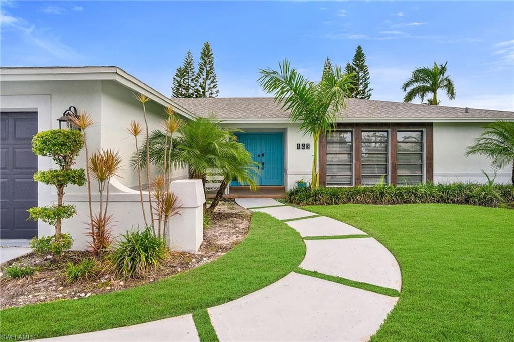 143 Saint Andrews BLVD, NAPLES FL 34113-38