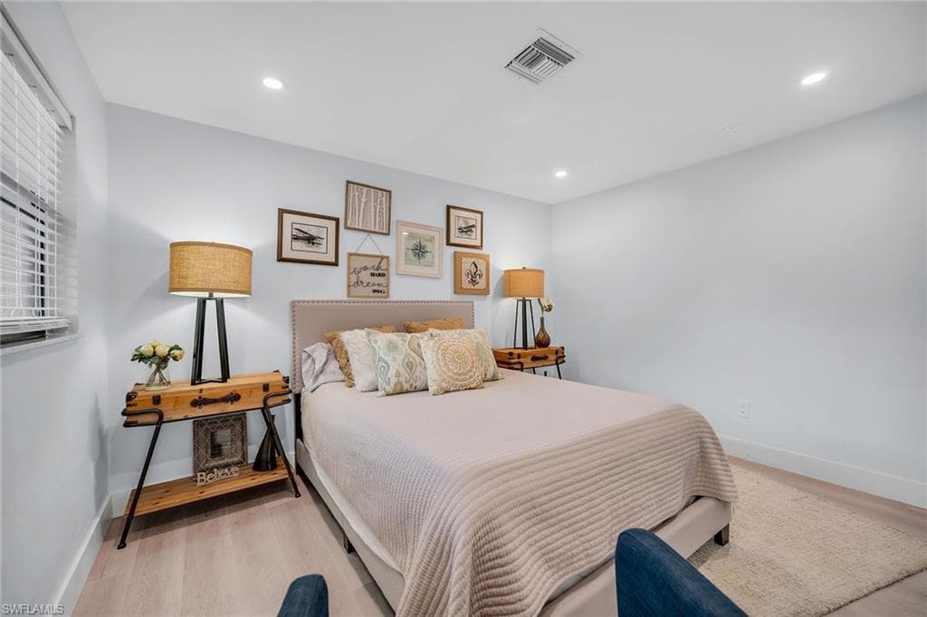 143 Saint Andrews BLVD, NAPLES FL 34113-28