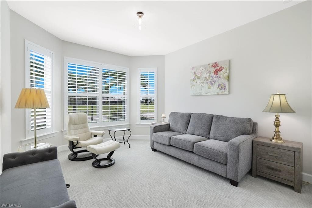 17563 Winding Oak LN, NORTH FORT MYERS FL 33917-22