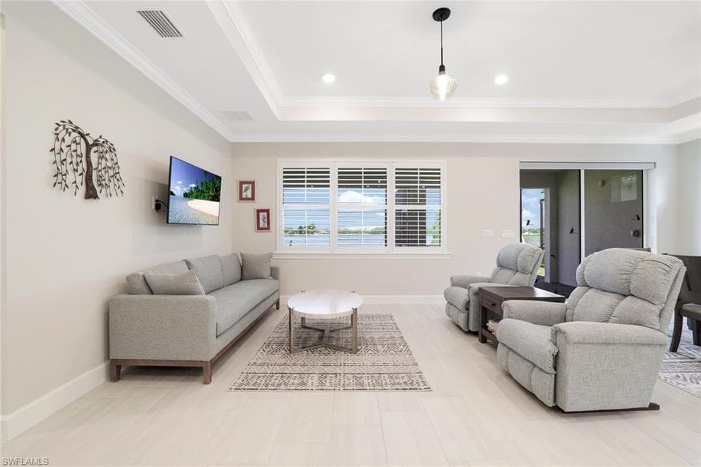 17563 Winding Oak LN, NORTH FORT MYERS FL 33917-8