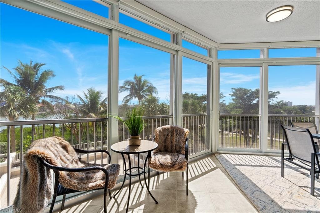 4192 Bay Beach LN # 836, FORT MYERS BEACH FL 33931-16