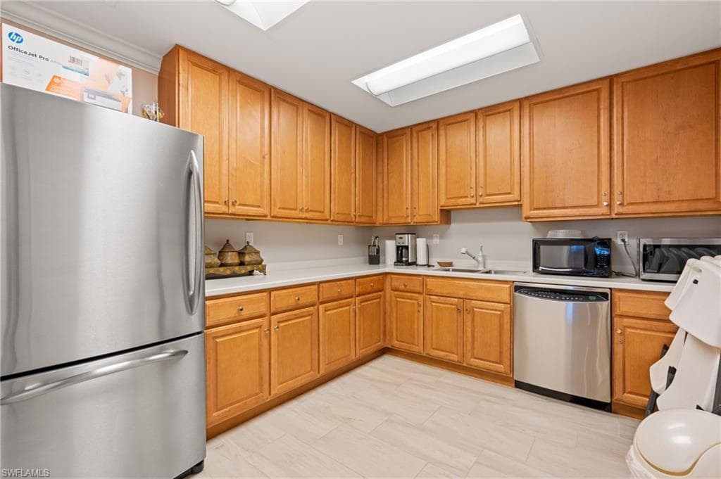 4192 Bay Beach LN # 836, FORT MYERS BEACH FL 33931-37