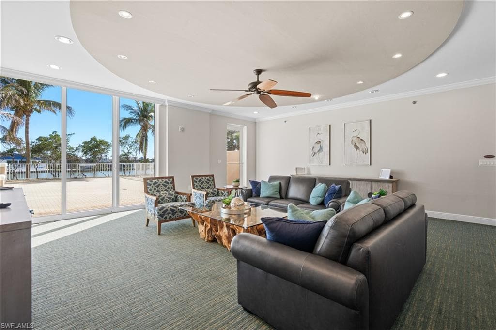 4192 Bay Beach LN # 836, FORT MYERS BEACH FL 33931-32