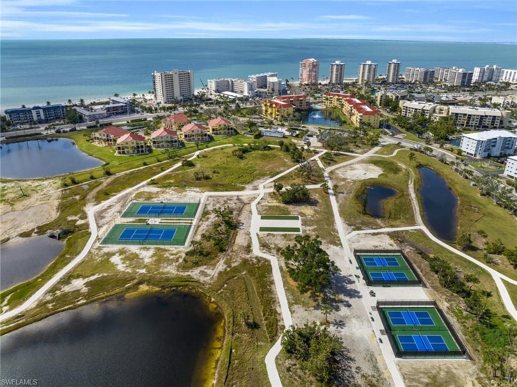 4137 Bay Beach LN # 585, FORT MYERS BEACH FL 33931-40