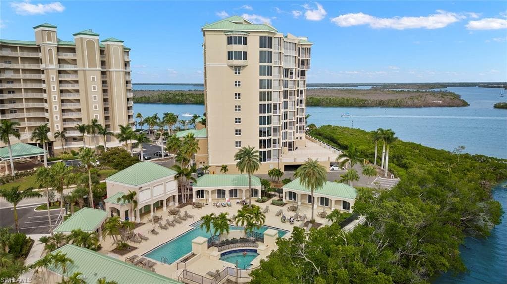 4137 Bay Beach LN # 585, FORT MYERS BEACH FL 33931-7