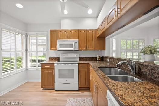 4878 EUROPA DR, NAPLES FL 34105-11