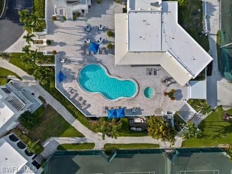 4878 EUROPA DR, NAPLES FL 34105-19