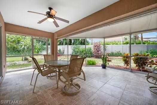 4878 EUROPA DR, NAPLES FL 34105-17