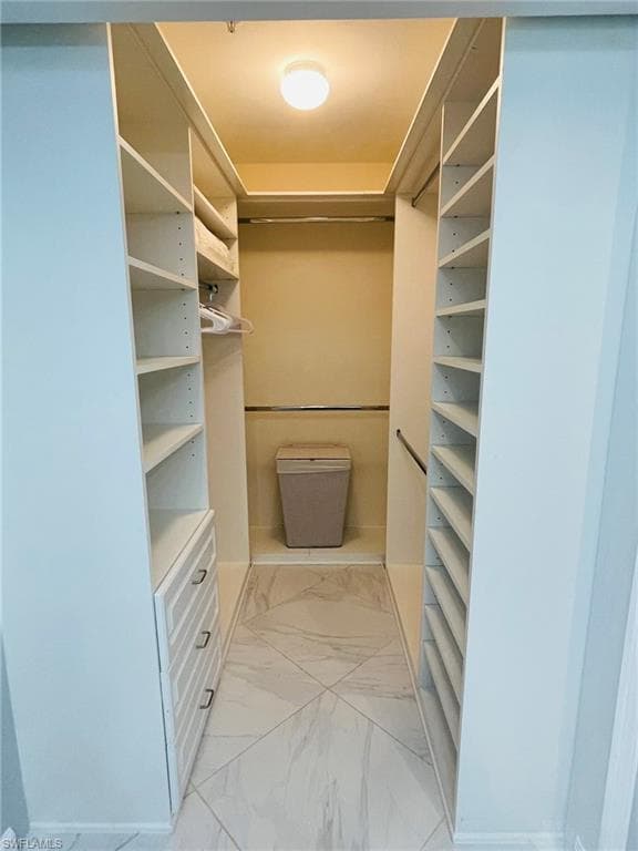 6660 Beach Resort DR # 1013, NAPLES FL 34114-15