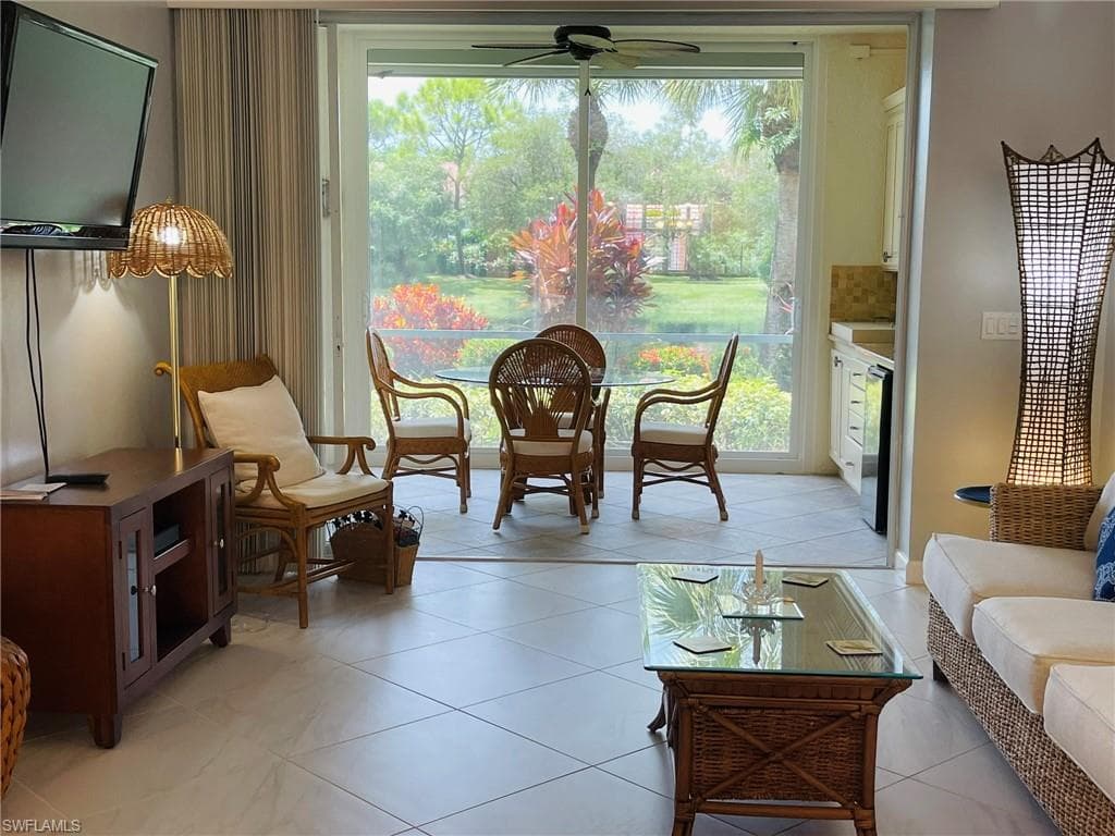 6660 Beach Resort DR # 1013, NAPLES FL 34114-19