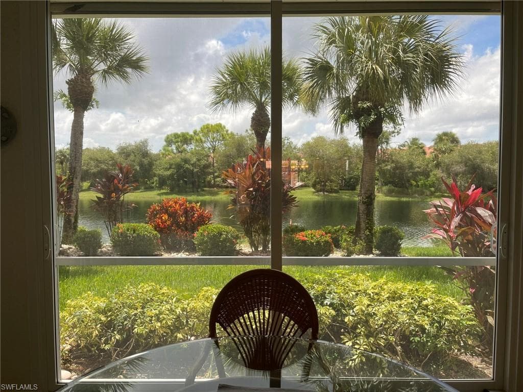 6660 Beach Resort DR # 1013, NAPLES FL 34114-3