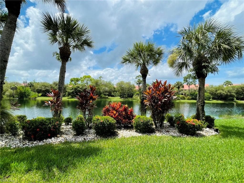 6660 Beach Resort DR # 1013, NAPLES FL 34114-7