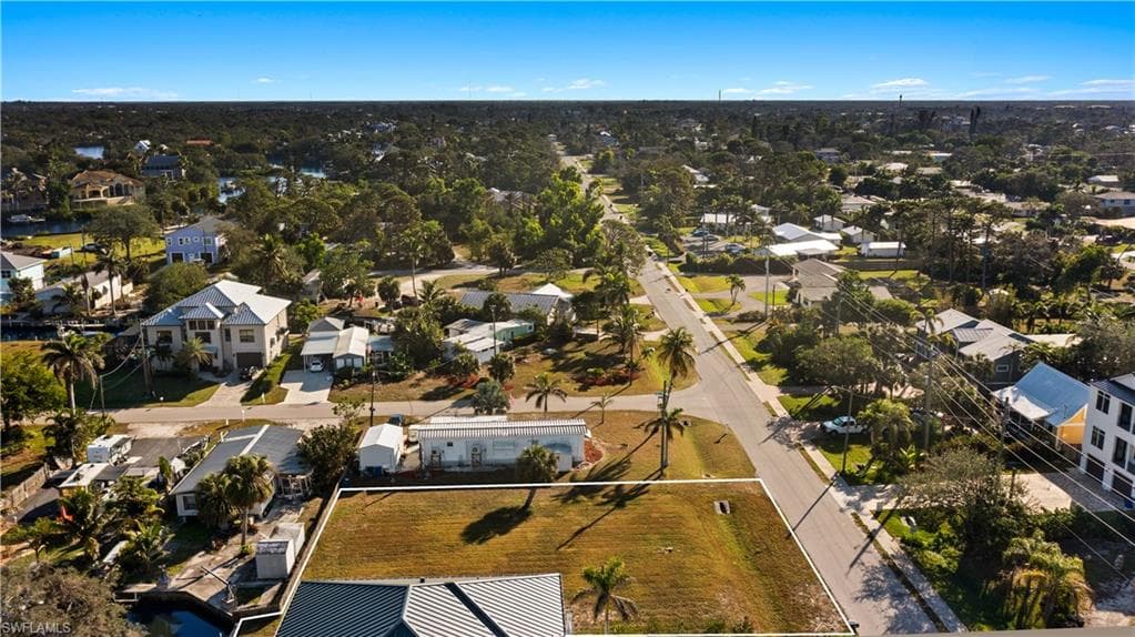 4460 Tarpon AVE-5