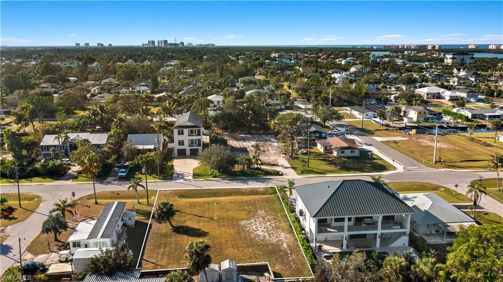4460 Tarpon AVE-7
