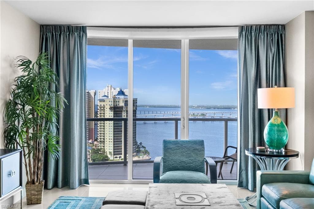 3000 Oasis Grand BLVD 2402-1