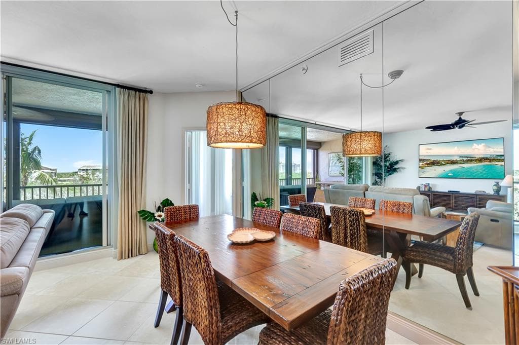 430 Cove Tower DR # 403, NAPLES FL 34110-12