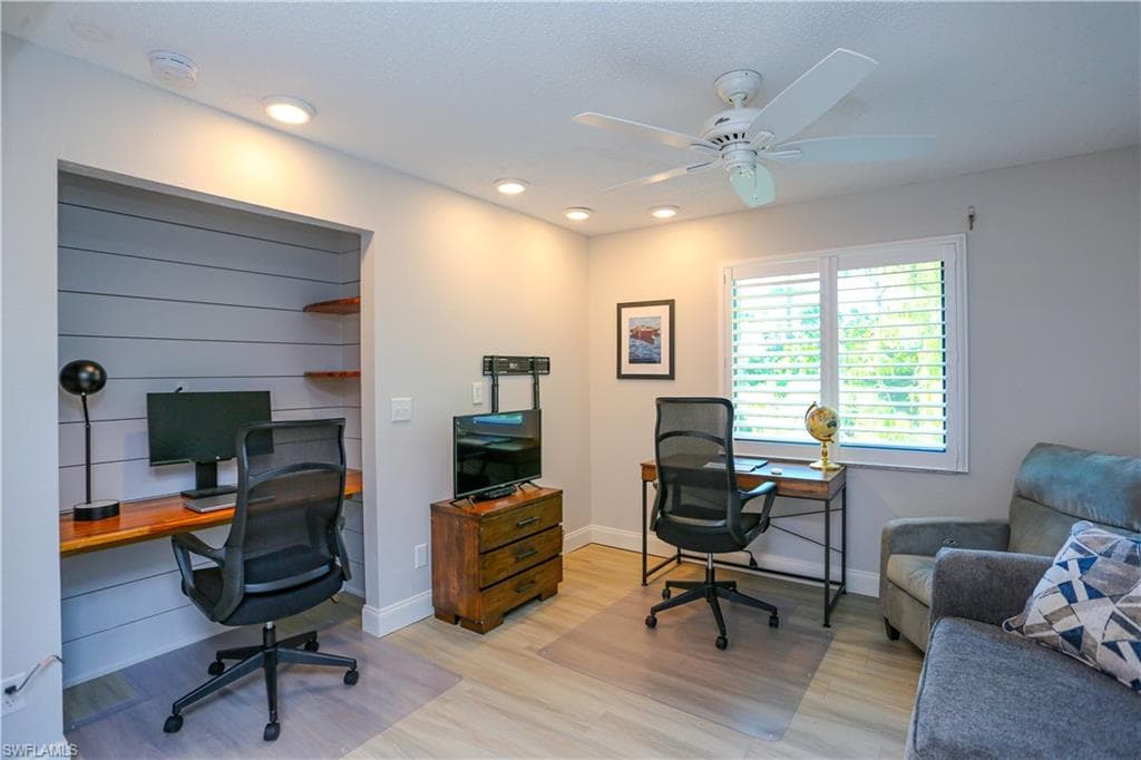 5733 Deauville CIR # G308, NAPLES FL 34112-25