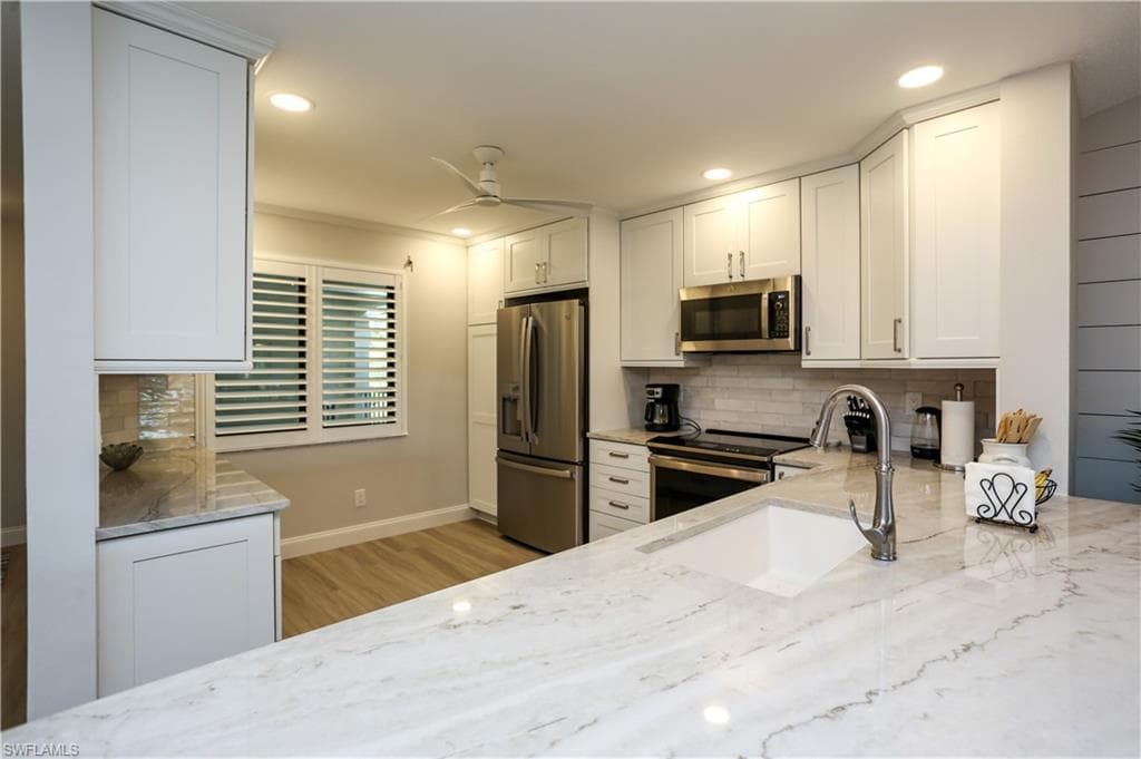 5733 Deauville CIR # G308, NAPLES FL 34112-29