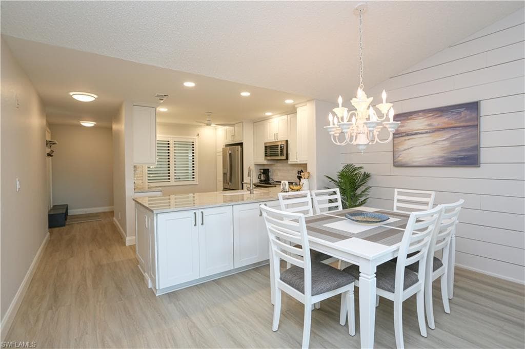 5733 Deauville CIR # G308, NAPLES FL 34112-37