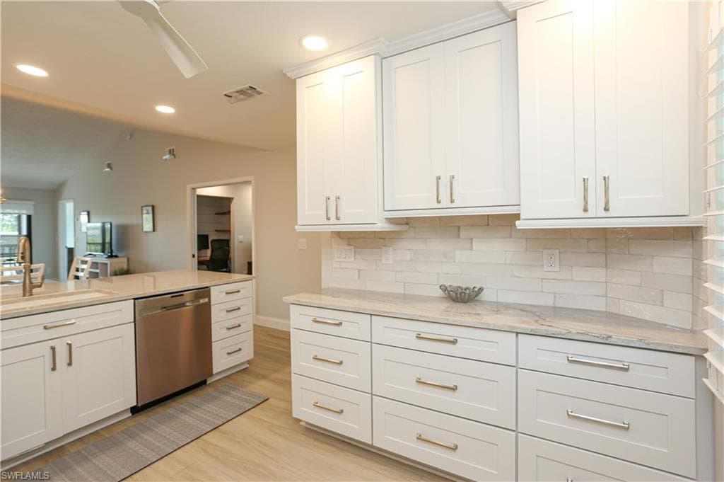 5733 Deauville CIR # G308, NAPLES FL 34112-36