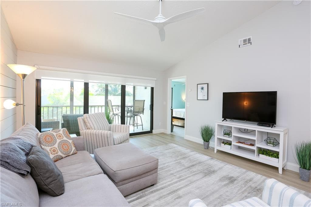 5733 Deauville CIR # G308, NAPLES FL 34112-18