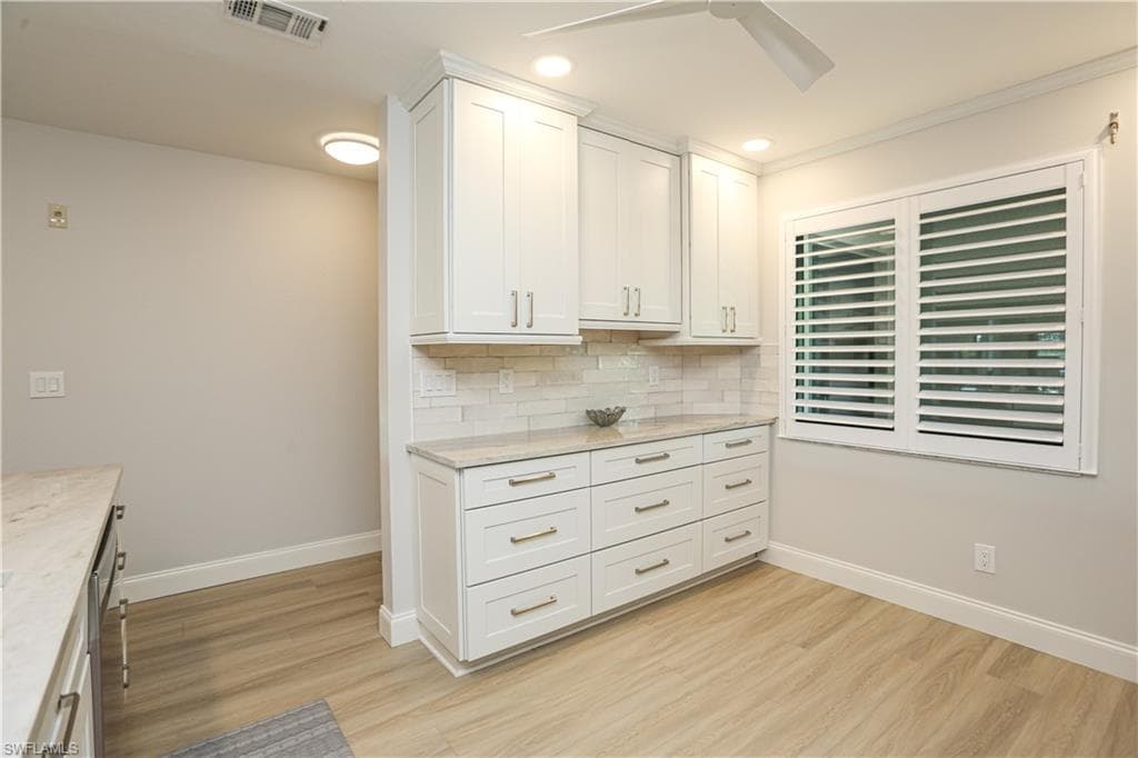 5733 Deauville CIR # G308, NAPLES FL 34112-34