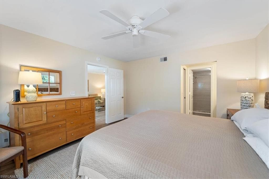 3012 Sandpiper Bay CIR # D101, NAPLES FL 34112-11
