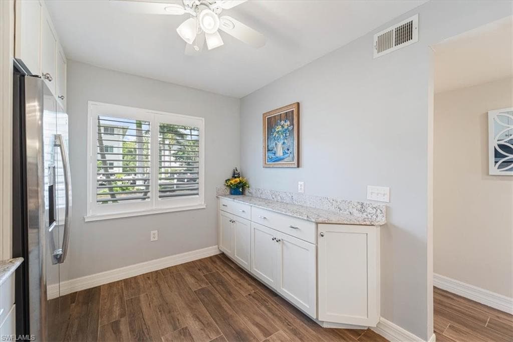 3012 Sandpiper Bay CIR # D101, NAPLES FL 34112-4