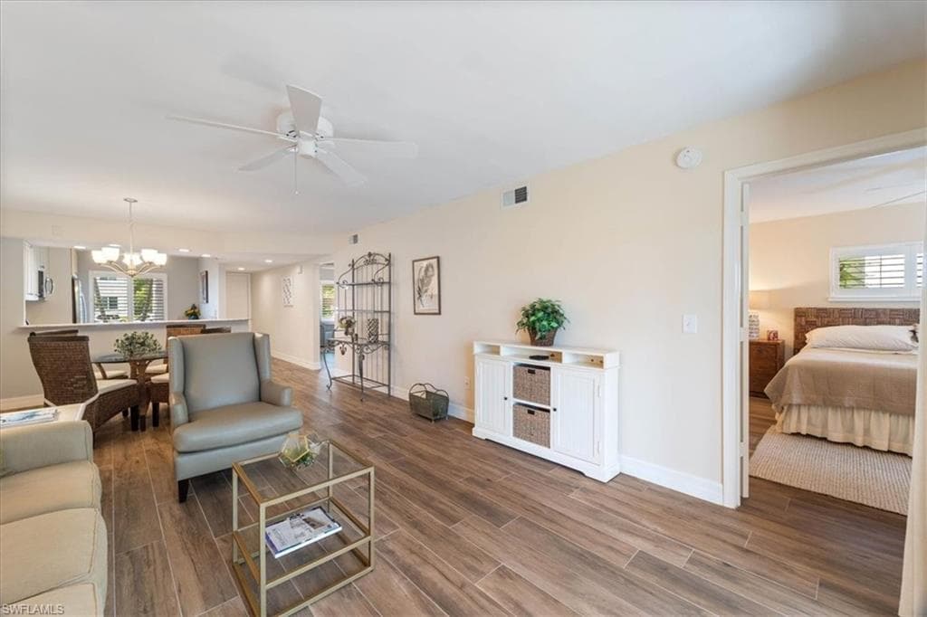 3012 Sandpiper Bay CIR # D101, NAPLES FL 34112-9