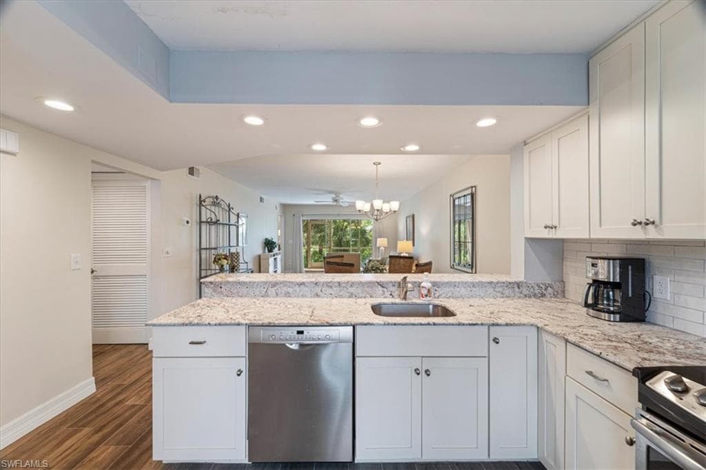 3012 Sandpiper Bay CIR # D101, NAPLES FL 34112-3