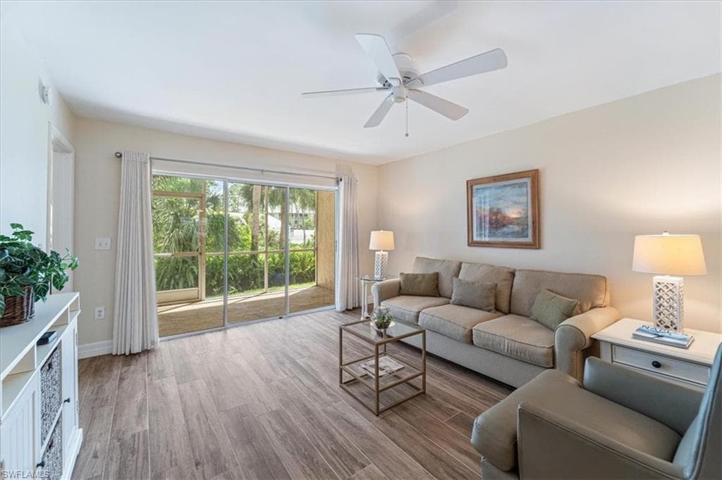 3012 Sandpiper Bay CIR # D101, NAPLES FL 34112-7