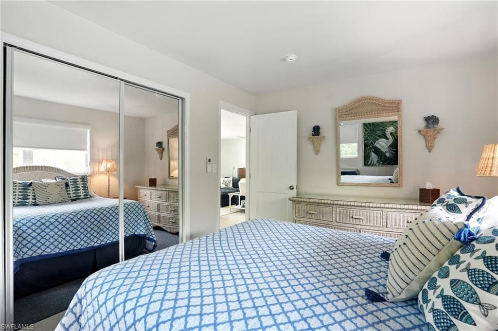 578 14th ST N, NAPLES FL 34102-17