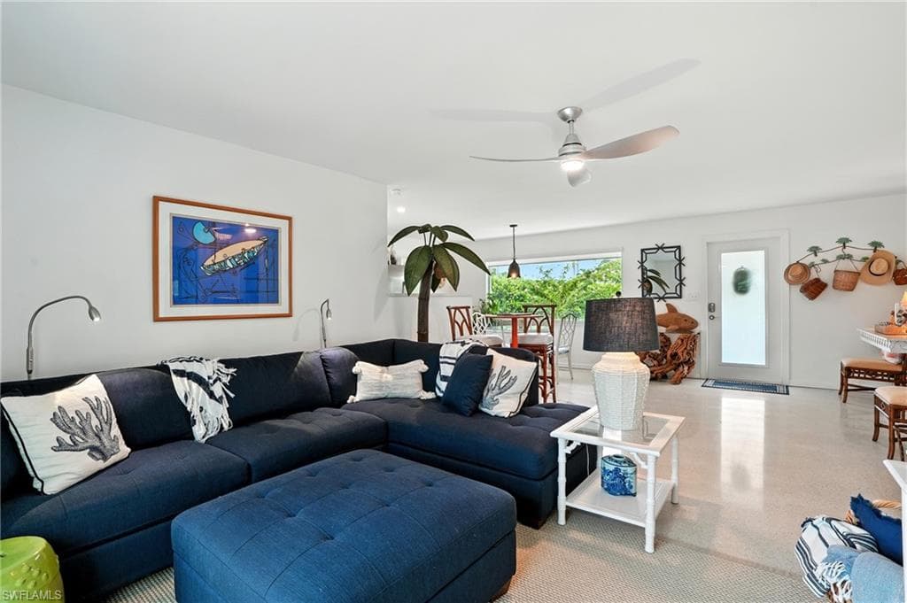 578 14th ST N, NAPLES FL 34102-3