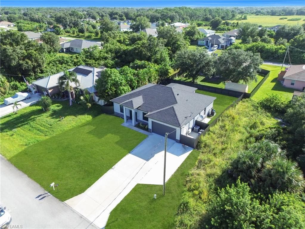 431 Pinafore AVE, LEHIGH ACRES FL 33974-2