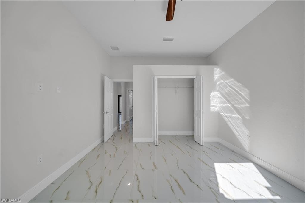 431 Pinafore AVE, LEHIGH ACRES FL 33974-8